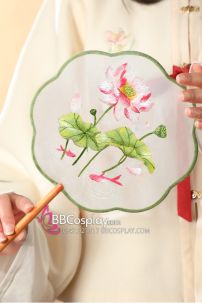 Quạt Hoa Thêu Hoa Sen Và Cá Vàng