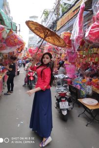 Sườn Xám Cách Điệu Đỏ Váy Xanh