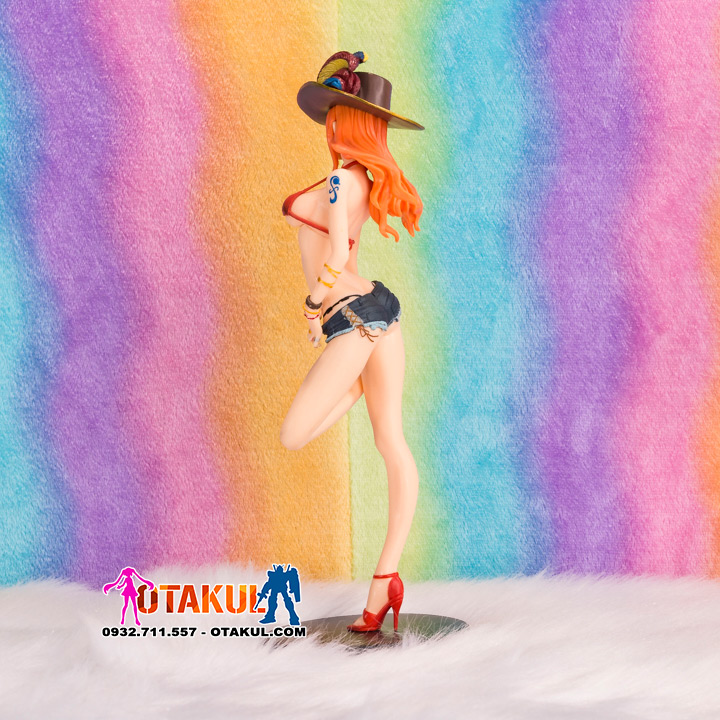 Mô Hình Nami Bikini