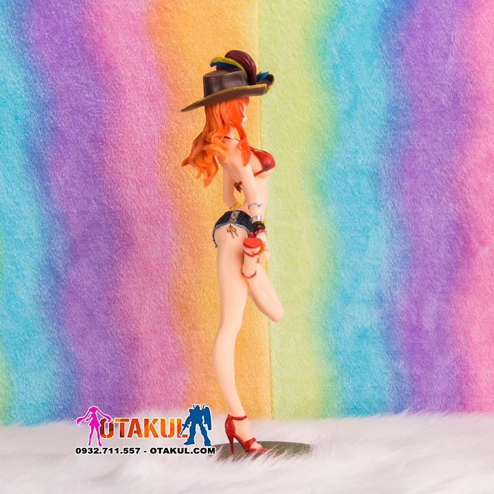 Mô Hình Nami Bikini