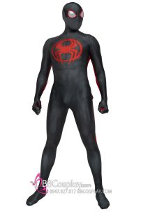 Đồ Nhện Đen Đỏ Tên Gì Shop Quên Mất Rồi Có Phải Là Spider-Man: Across The Spider-Verse Không Nhỉ