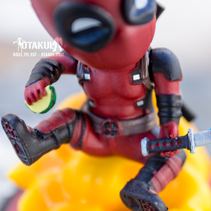 Mô Hình Figure Deadpool Vung Kiếm