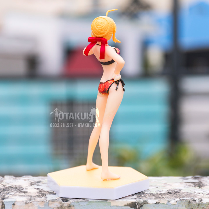 Mô Hình Figure Saber Bikini - Fate / Stay Night (1/10)