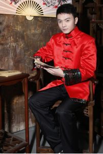 Sườn Xám Nam Đỏ