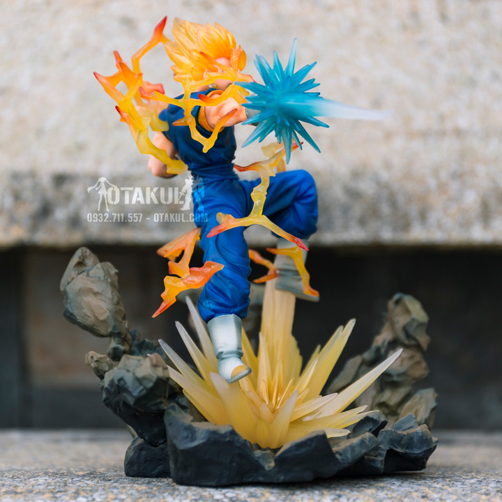 Mô Hình Figure Vegeta Super Saiyan – Dragon Ball