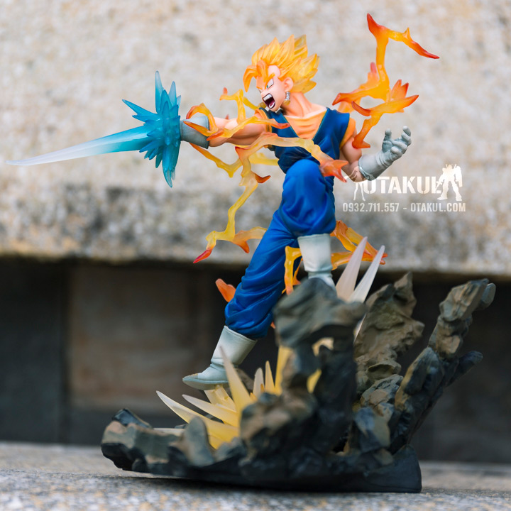 Mô Hình Figure Vegeta Super Saiyan – Dragon Ball
