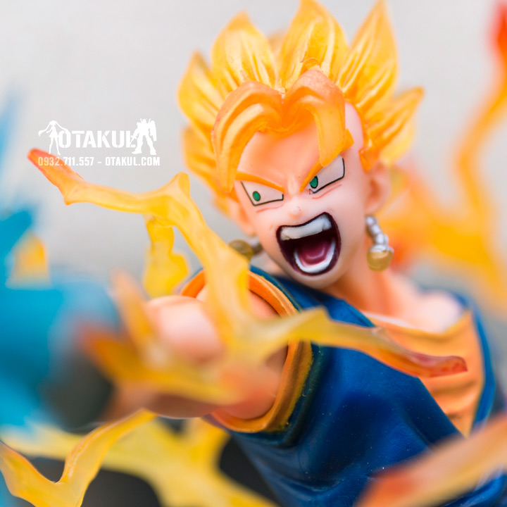 Mô Hình Figure Vegeta Super Saiyan – Dragon Ball