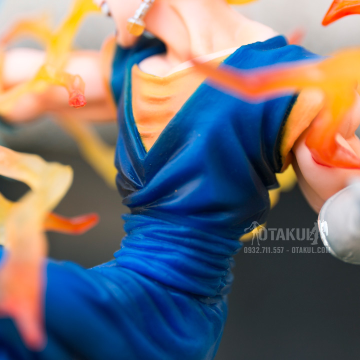 Mô Hình Figure Vegeta Super Saiyan – Dragon Ball