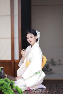 Áo Kimono Yukata Mùa Hè Trắng Kem Tặng Kèm Thắt Lưng