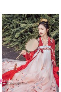 Hán Phục Cẩm Lý Ngư