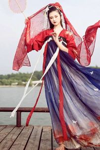 Hán Phục Bỉ Ngạn Vương Chiết Ngực (Không Khoác)