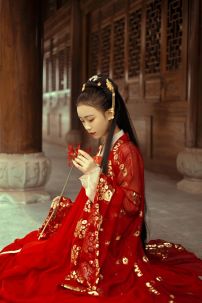 Hán Phục Uyển Nương Có Khoác In Nhủ