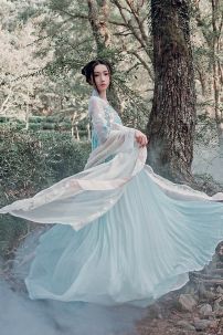 Thuê Hán Phục Yên Vân Vũ