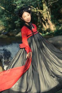 Hán Phục Đà Sa La Hoa