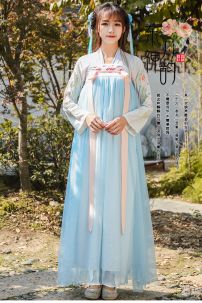 Hán Phục Trầm Ngư