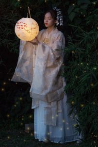 Đồ Hằng Nga Vinh Cơ