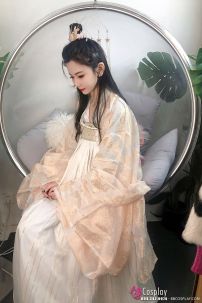 Đồ Hằng Nga Vinh Cơ