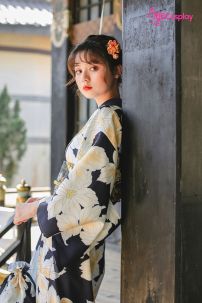 Yukata Đen Hoa Trắng