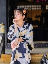 Yukata Đen Hoa Trắng