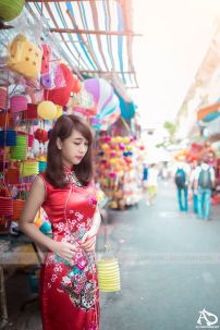 Sườn Xám Phi Đỏ Ngắn Xẻ