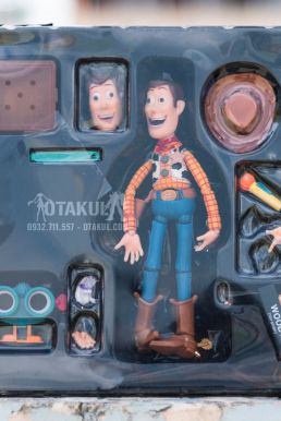 Mô Hình Revoltech Woody - Toy Story