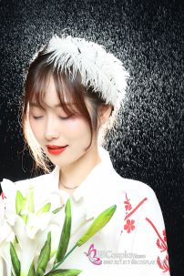 Áo Yukata Shiro Aka Nền Trắng Phối Đỏ Tặng Kèm Thắt Lưng