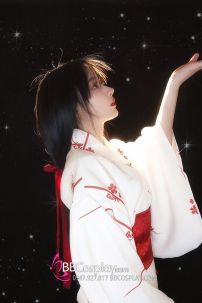 Áo Yukata Shiro Aka Nền Trắng Phối Đỏ Tặng Kèm Thắt Lưng