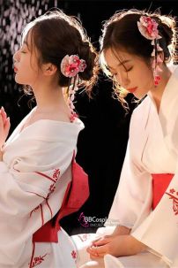 Áo Yukata Shiro Aka Nền Trắng Phối Đỏ Tặng Kèm Thắt Lưng