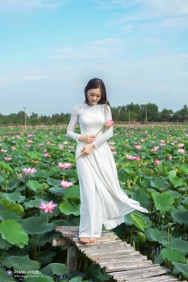 Áo Dài Trắng Nữ Sinh Lụa Thái Tuấn