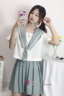 Trang Phục Nữ Sinh Nhật Áo Trắng Tay Ngắn Váy Xanh Xám