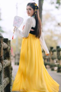 Thuê Hán Phục Thiều Hoa Giai Nữ