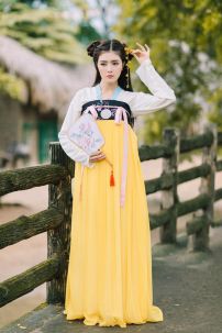 Thuê Hán Phục Thiều Hoa Giai Nữ