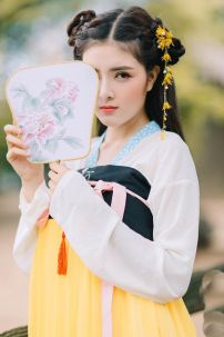 Thuê Hán Phục Thiều Hoa Giai Nữ