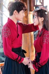 Hán Phục Cách Tân Hồng Vân