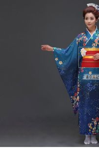 Kimono Umi Nhật - Kimono Xanh Dương Hoa Ngũ Sắc