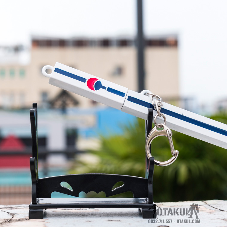 Móc Khóa Kiếm Sasuke Trắng 22Cm