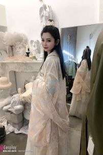 Hán Phục Quý Phi Vinh Cơ Tone Kem