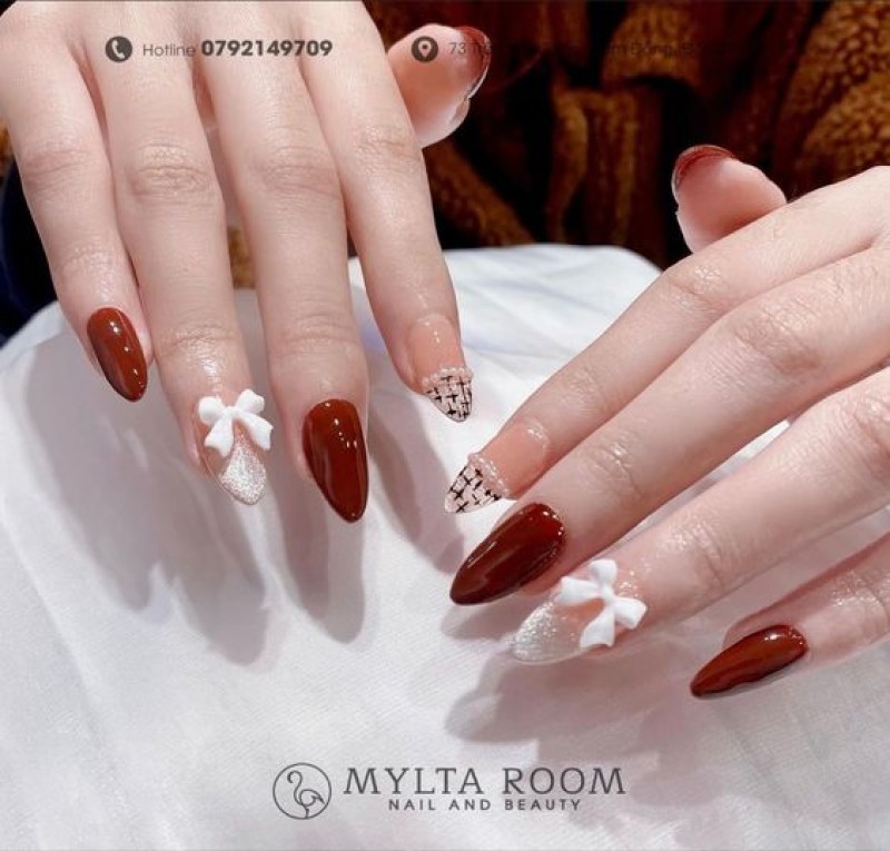 Gợi Ý Những Mẫu Nail Xinh Đón Tết 2023