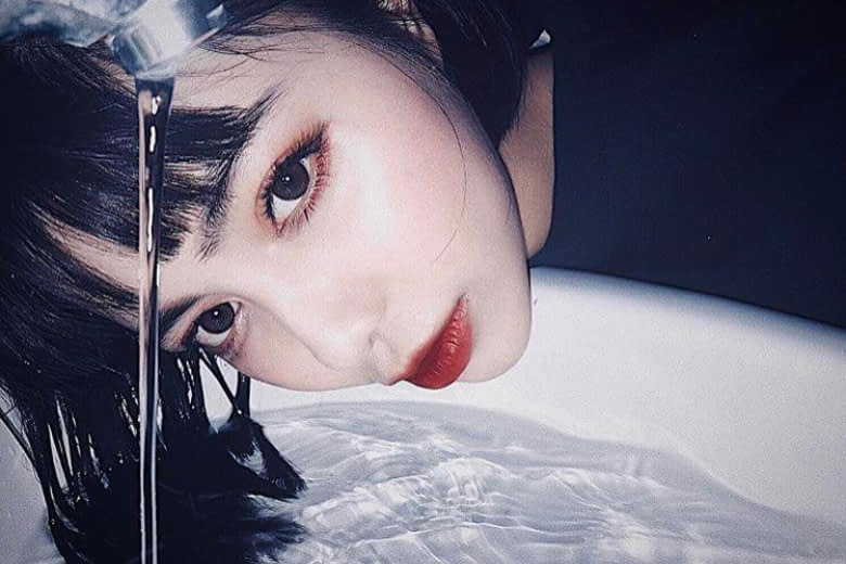 Selfie Là Gì? Cách Tạo Dáng Chụp Ảnh Tự Sướng Đẹp Tự Nhiên