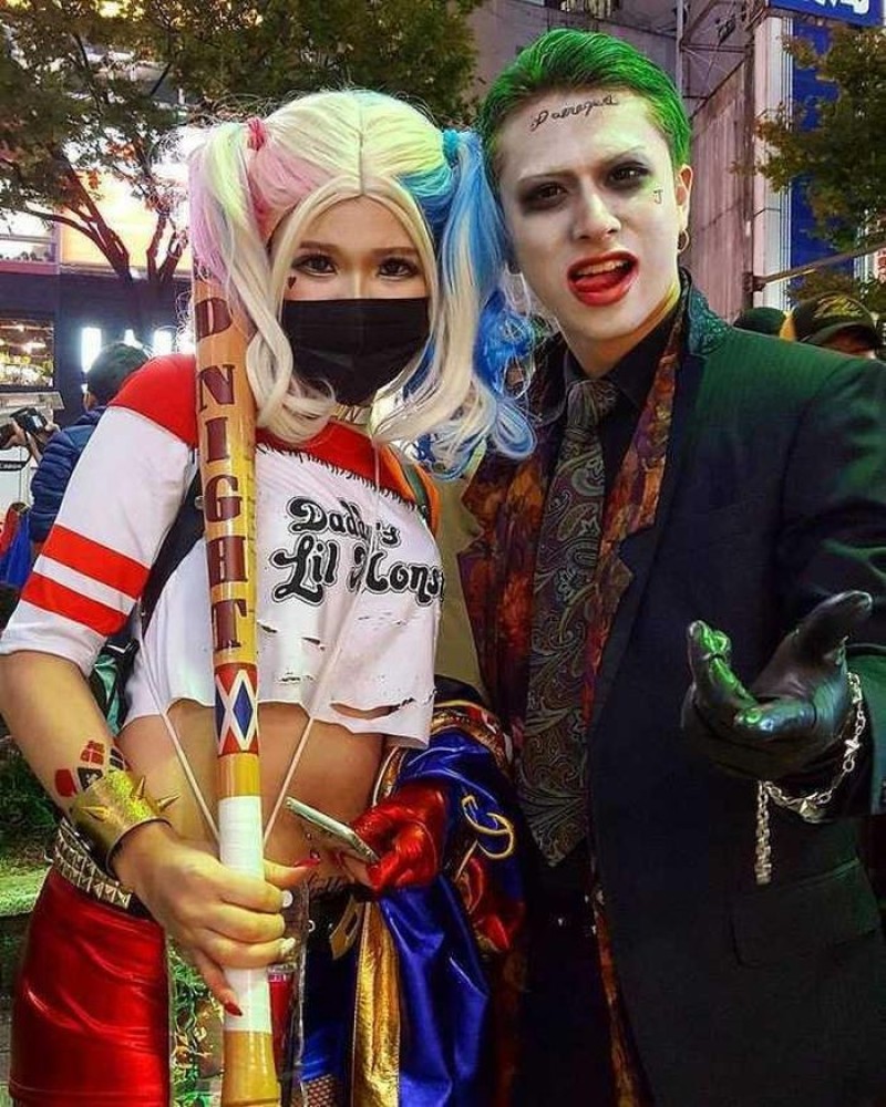 Kiểu trang điểm Halloween đơn giản tại nhà giúp bạn nổi bật trong ngày hội hóa trang - Hình 3