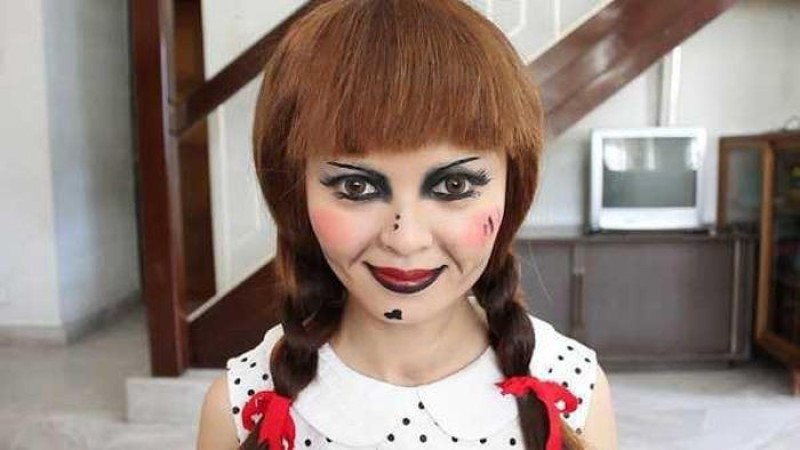 Kiểu trang điểm Halloween đơn giản tại nhà giúp bạn nổi bật trong ngày hội hóa trang - Hình 5