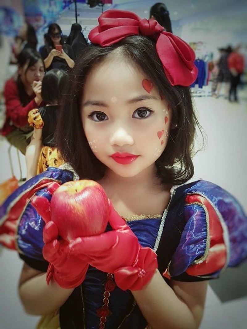 Điểm danh những cách hoá trang Halloween cho bé gái, bé trai dễ thương nhất - Hình 5