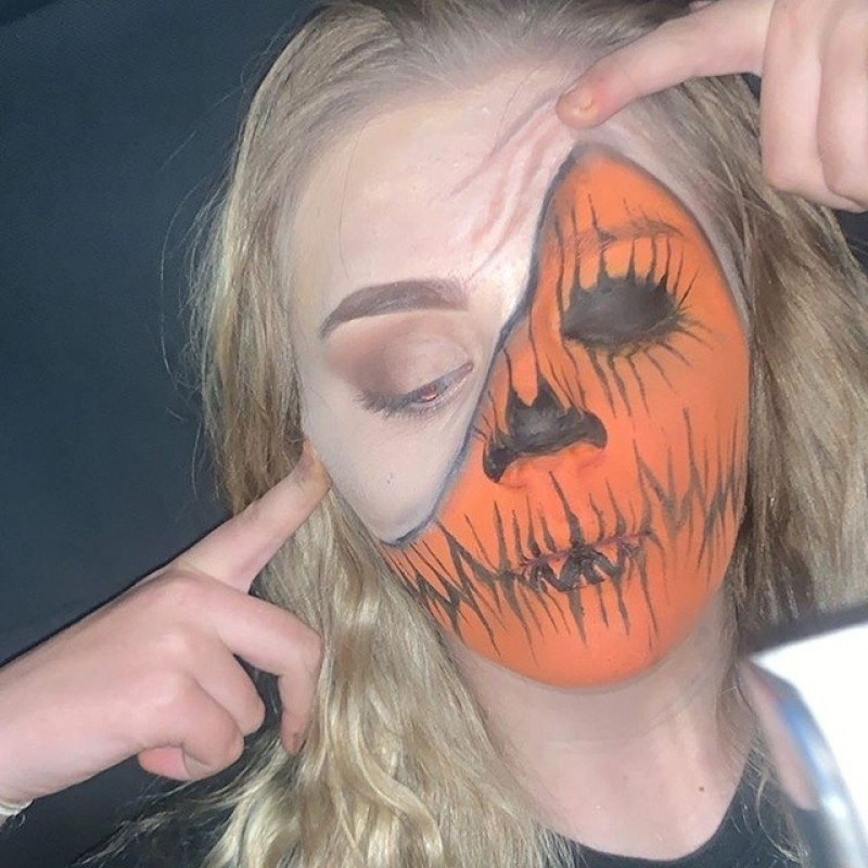 Những ý tưởng trang điểm Halloween nửa mặt có phần đáng sợ tuyệt đẹp