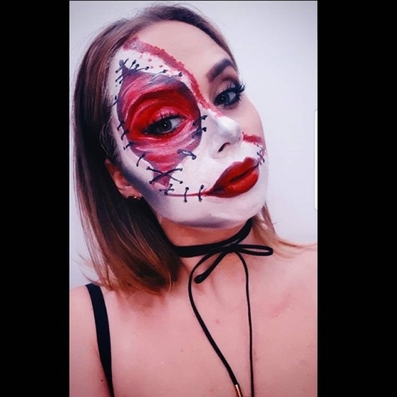 Những ý tưởng trang điểm Halloween nửa mặt có phần đáng sợ tuyệt đẹp