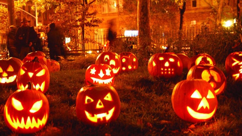 15 ý tưởng trang trí halloween rùng rợn cực đơn giản