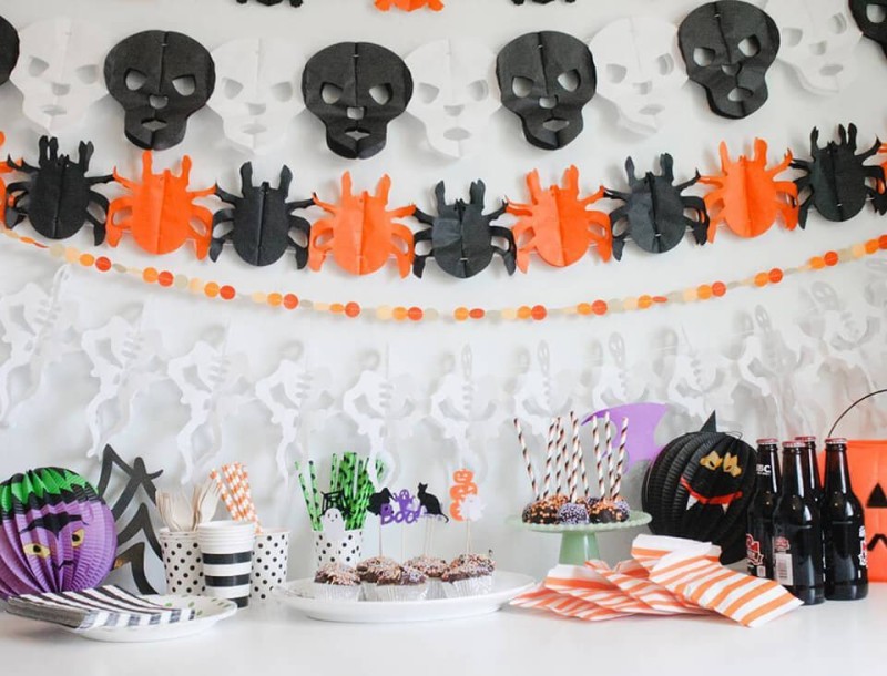 15 ý tưởng trang trí halloween rùng rợn cực đơn giản