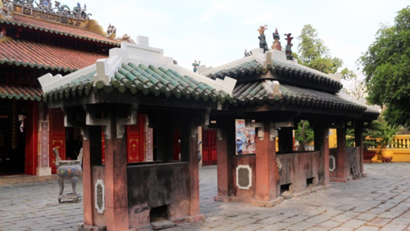Khu đền và mộ của Tả quân Lê Văn Duyệt
