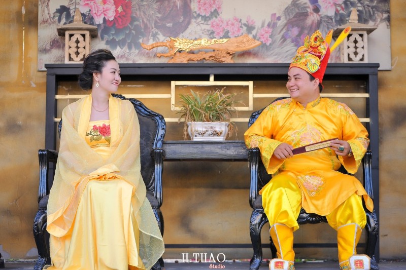 ảnh chụp cổ trang
