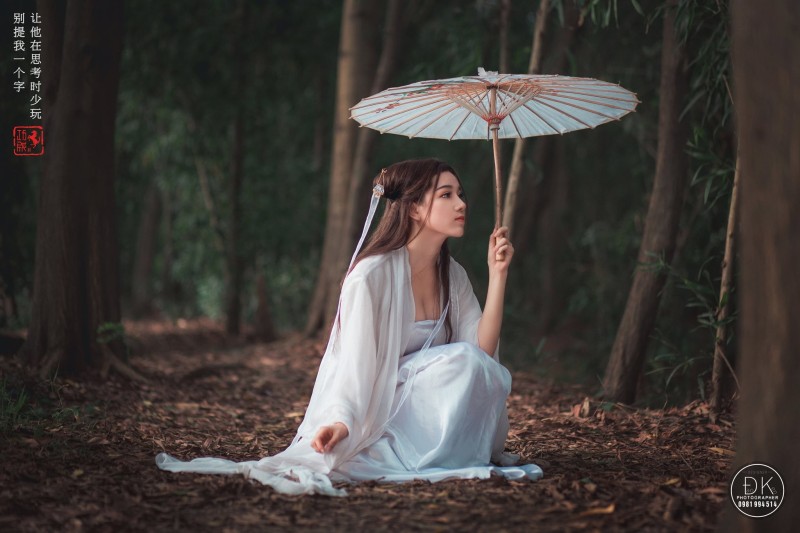 ảnh cổ trang tiểu long nữ