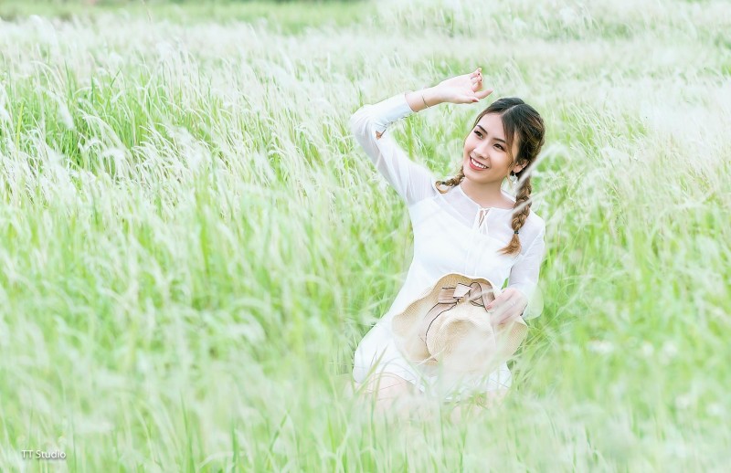Cách tạo dáng chụp ảnh tự nhiên (2)